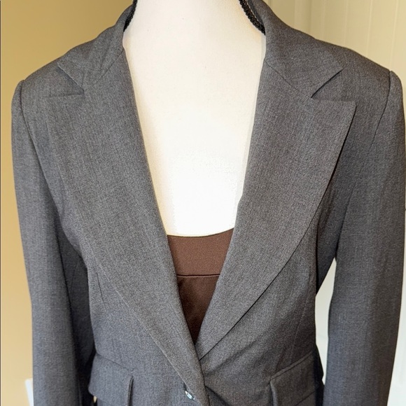Majora Classic Gray Women's Blazer - Picture 3 of 12